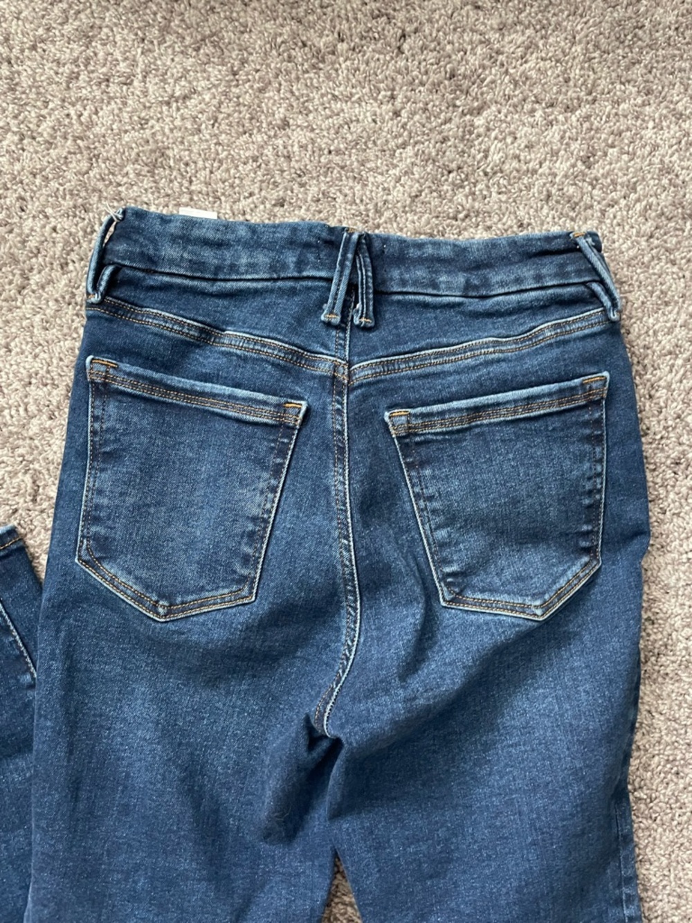 Good American Indigo High-Rise Skinny Jeans - Picture 3 of 4